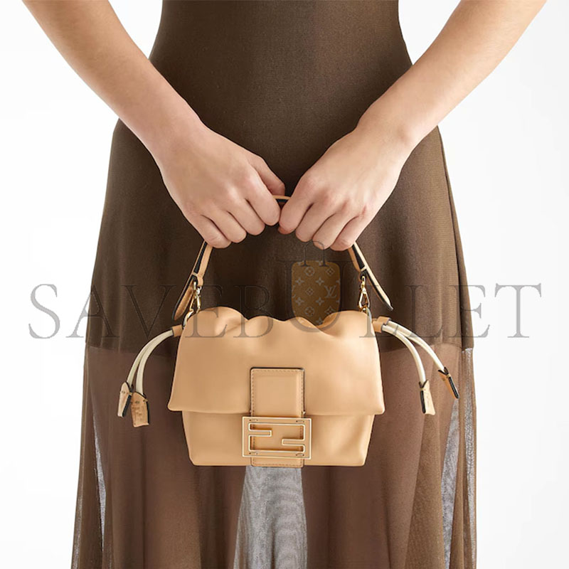 F**di mamma baguette small 8bs105abvef0j2k (16*13*10cm)